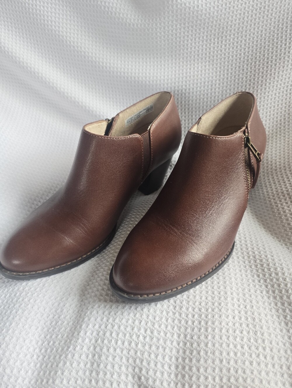 Vionic Upright Taber Ankle Boots Bootie Toffee Brown Size 7 MSRP $160